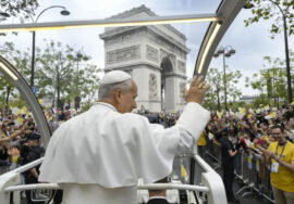 papa leone xiv in francia