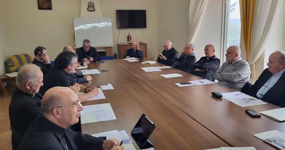 riunione vescovi campania